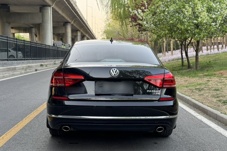 Used Volkswagen Passat 2016 380TSI DSG Ultimate Edition Exterior 1