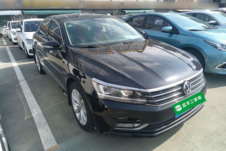 Used Volkswagen Passat 2016 330TSI DSG Luxury Edition Exterior 1