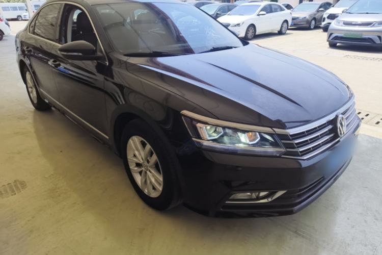 Used Volkswagen Passat 2016 330TSI DSG Luxury Edition Exterior 1