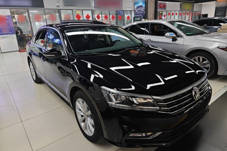 Used Volkswagen Passat 2016 330TSI DSG Luxury Edition Exterior 1