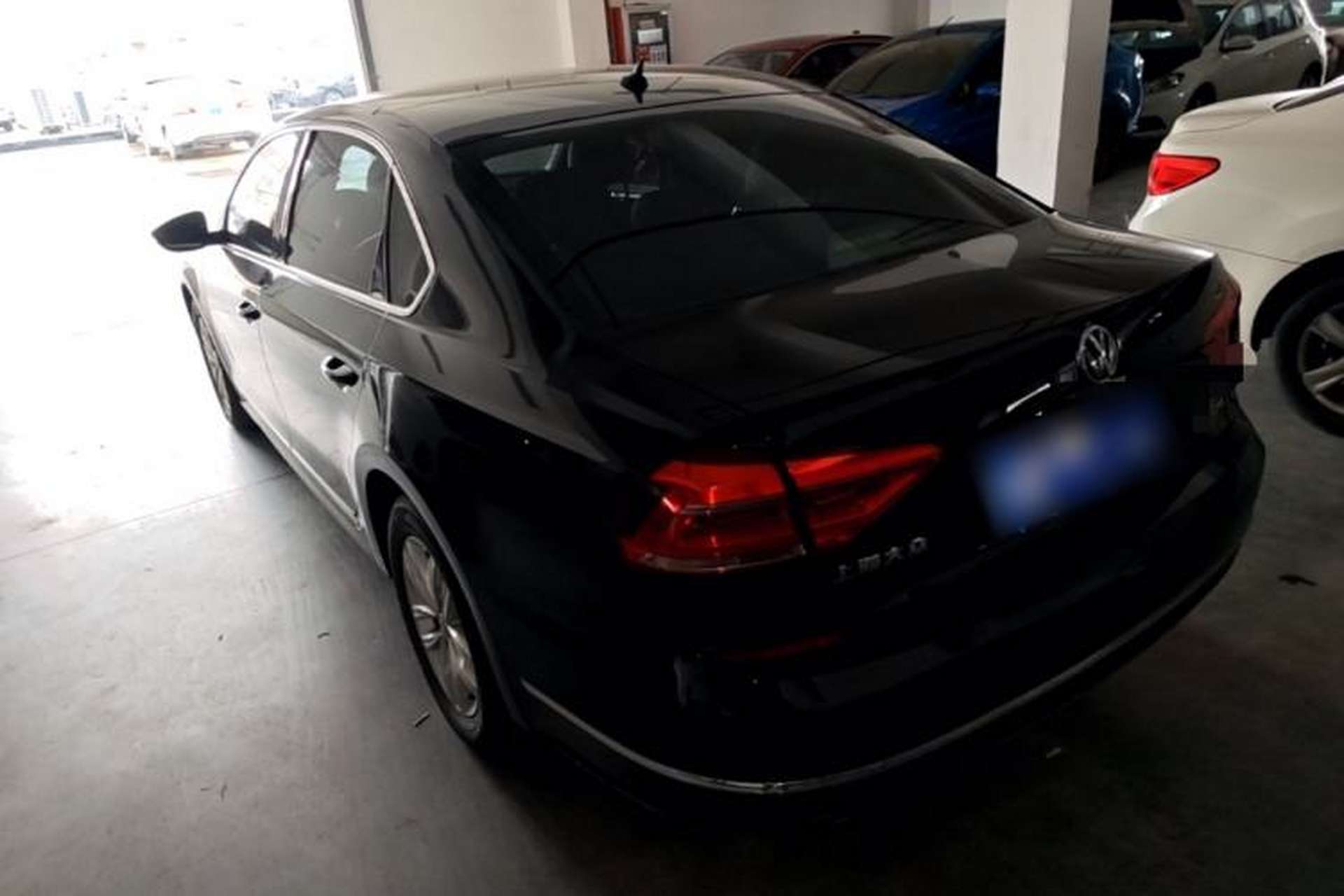 Used Volkswagen Passat 2016 330TSI DSG Luxury Edition Exterior 2