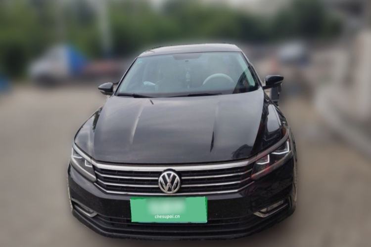 Used Volkswagen Passat 2016 280TSI Manual Luxury Edition Exterior 2