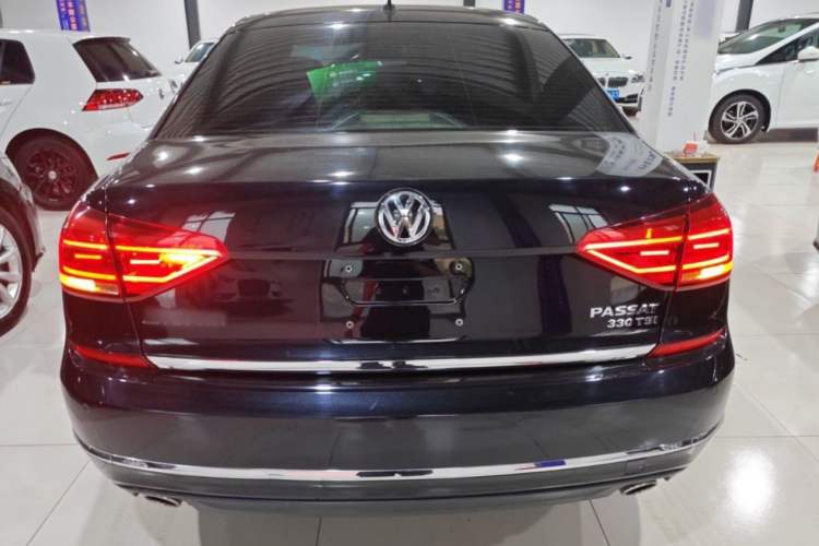 Used Volkswagen Passat 2016 330TSI DSG Prestige Edition Exterior 4