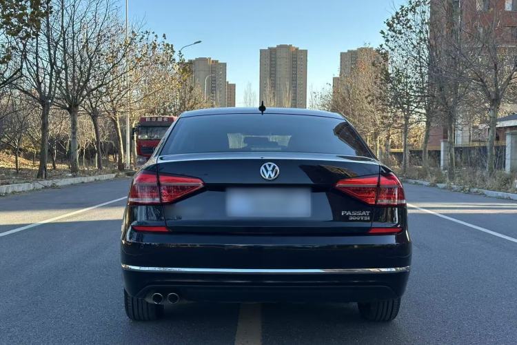 Used Volkswagen Passat 2016 1.8T Government Procurement Version (CEA Engine + 6AT) Exterior 4