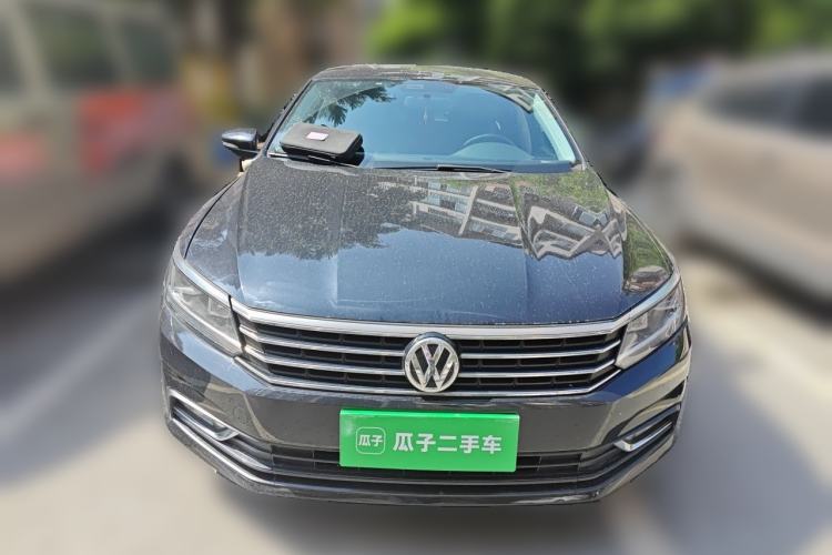 Used Volkswagen Passat 2016 280TSI Manual Luxury Edition Front