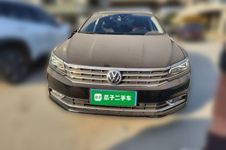 Used Volkswagen Passat 2016 380TSI DSG Ultimate Edition Front