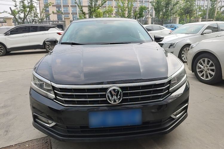 Used Volkswagen Passat 2016 330TSI DSG Luxury Edition Front