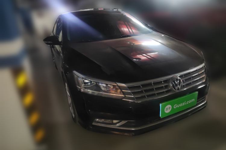 Used Volkswagen Passat 2016 330TSI DSG Prestige Edition Front Right 45 Deg