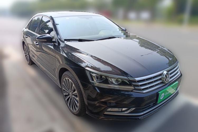 Used Volkswagen Passat 2016 330TSI DSG Prestige Edition Front Right 45 Deg