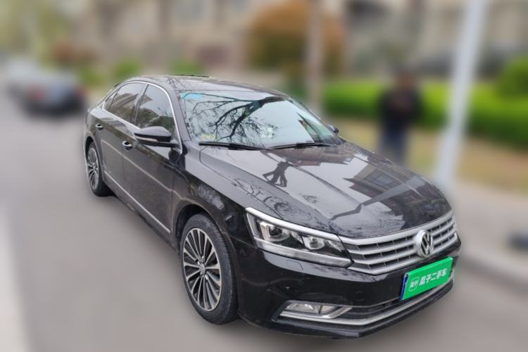 Used Volkswagen Passat 2016 330TSI DSG Prestige Edition Front Right 45 Deg