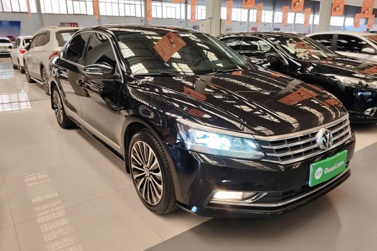 Used Volkswagen Passat 2016 330TSI DSG Prestige Edition Front Right 45 Deg