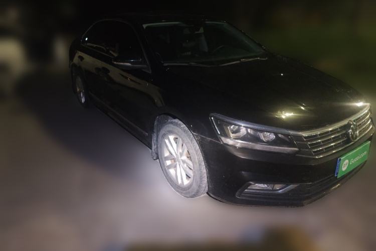 Used Volkswagen Passat 2016 280TSI DSG Prestige Edition Front Right 45 Deg