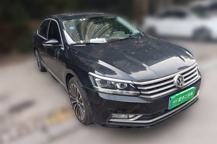 Used Volkswagen Passat 2016 330TSI DSG Prestige Edition Front Right 45 Deg