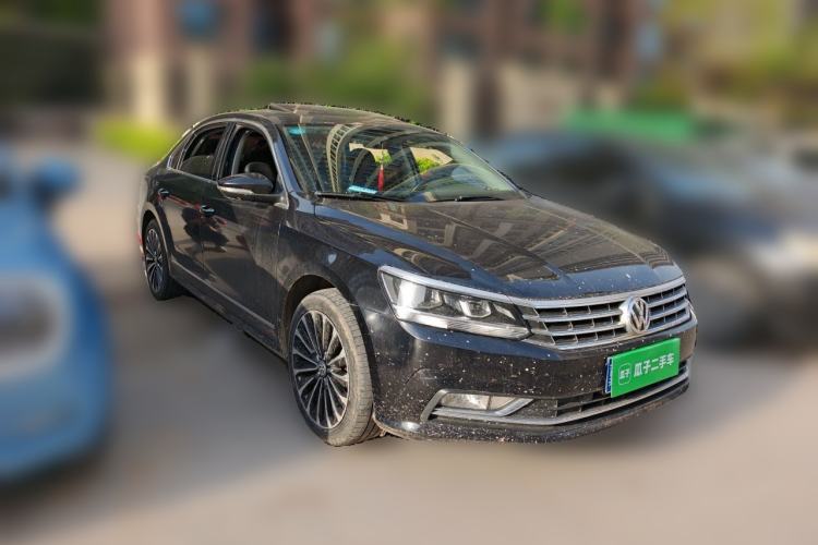 Used Volkswagen Passat 2016 330TSI DSG Prestige Edition Front Right 45 Deg