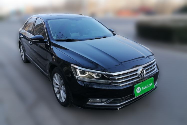 Used Volkswagen Passat 2016 330TSI DSG Prestige Edition Front Right 45 Deg