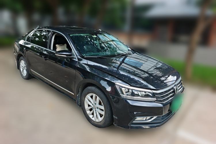 Used Volkswagen Passat 2016 280TSI DSG Prestige Edition Front Right 45 Deg