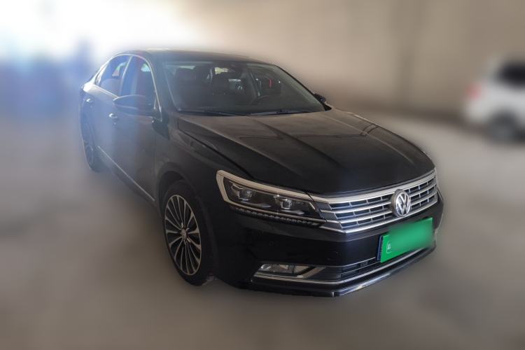 Used Volkswagen Passat 2016 330TSI DSG Prestige Edition Front Right 45 Deg