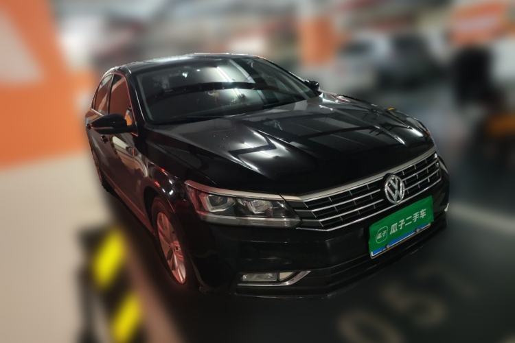 Used Volkswagen Passat 2016 280TSI DSG Prestige Edition Front Right 45 Deg