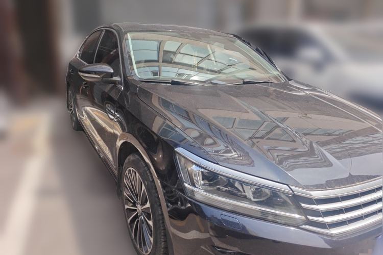 Used Volkswagen Passat 2016 330TSI DSG Prestige Edition Front Right 45 Deg