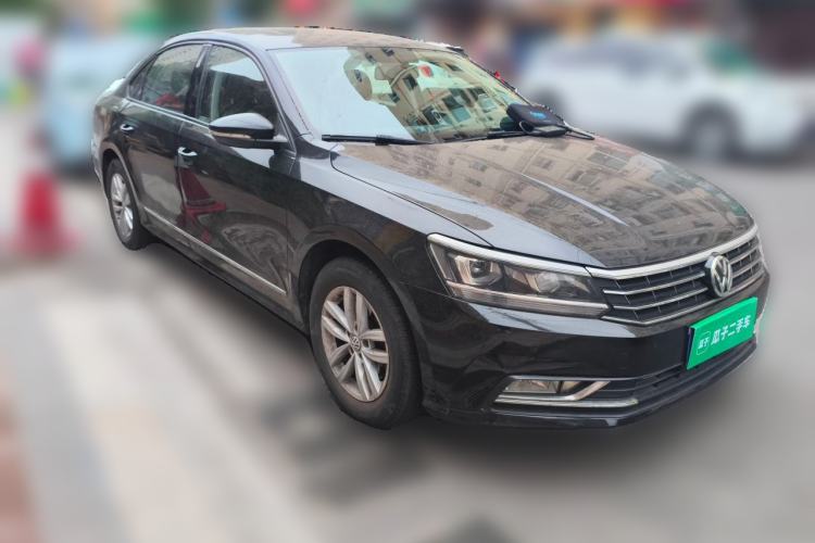 Used Volkswagen Passat 2016 280TSI DSG Prestige Edition Front Right 45 Deg
