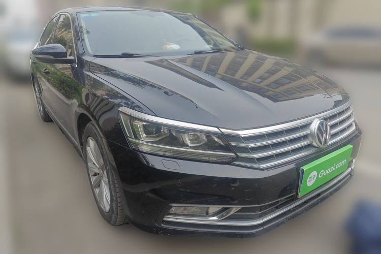 Used Volkswagen Passat 2016 330TSI DSG Prestige Edition Front Right 45 Deg