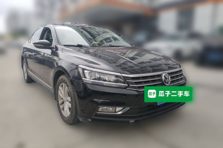 Used Volkswagen Passat 2016 280TSI DSG Prestige Edition Front Right 45 Deg