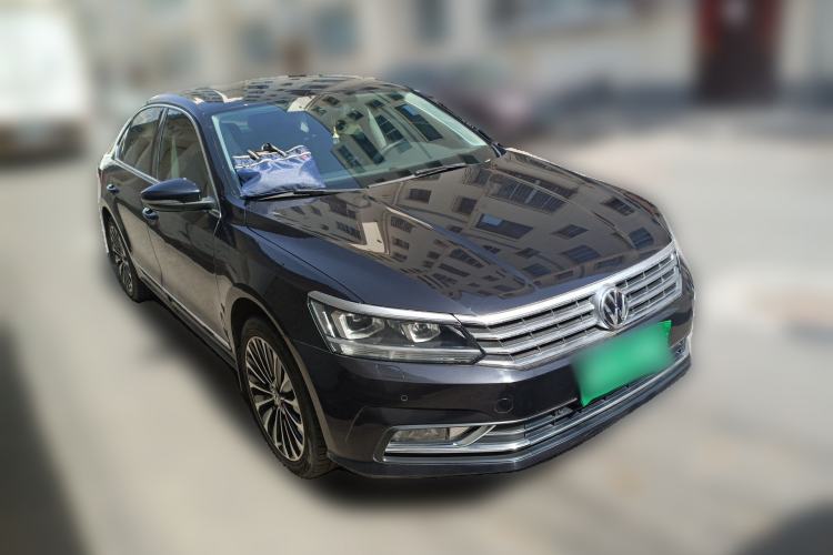 Used Volkswagen Passat 2016 330TSI DSG Prestige Edition Front Right 45 Deg