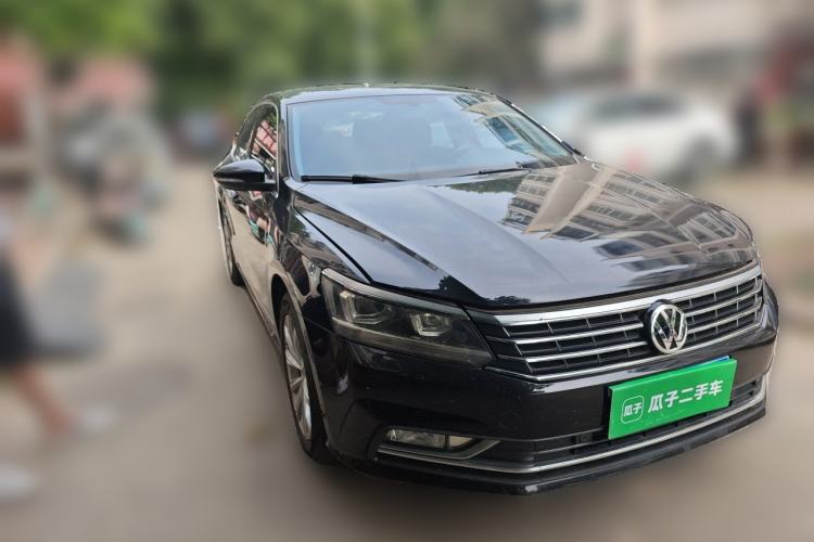 Used Volkswagen Passat 2016 330TSI DSG Prestige Edition Front Right 45 Deg