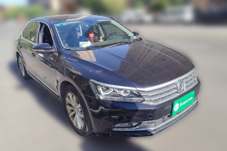 Used Volkswagen Passat 2016 330TSI DSG Prestige Edition Front Right 45 Deg