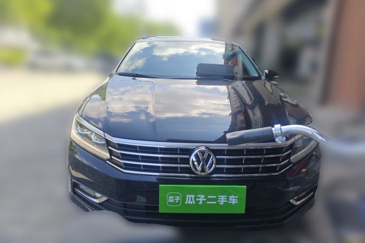 Used Volkswagen Passat 2016 330TSI DSG Luxury Edition Front