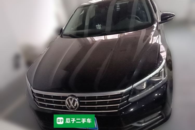 Used Volkswagen Passat  Front