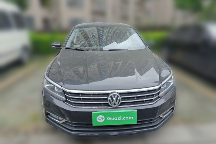 Used Volkswagen Passat 2016 330TSI DSG Luxury Edition Front