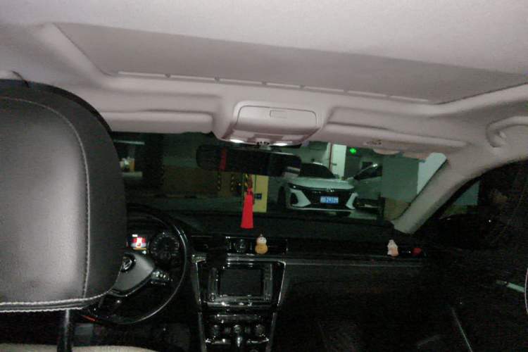 Used Volkswagen Passat 2016 330TSI DSG Prestige Edition Headliner