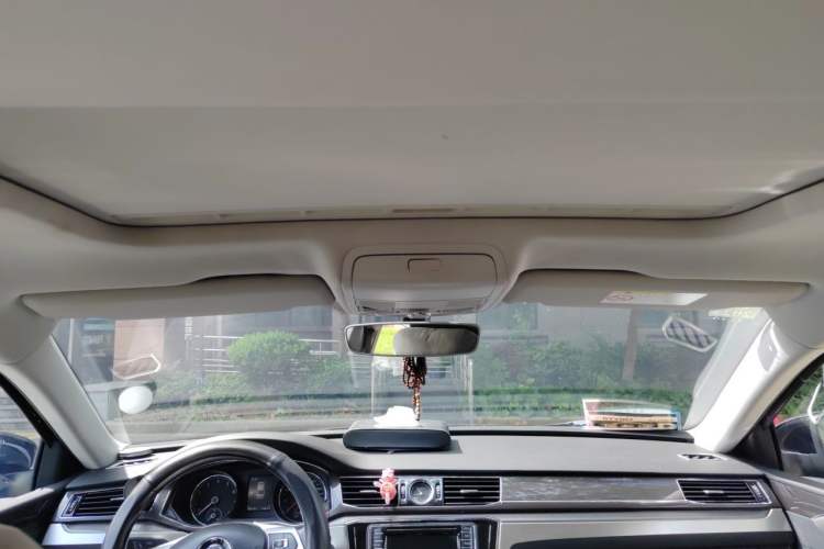Used Volkswagen Passat 2016 330TSI DSG Prestige Edition Headliner