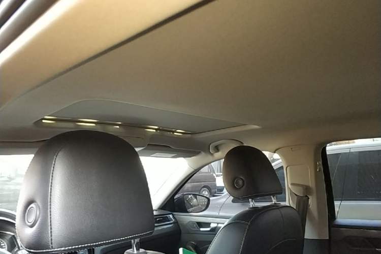 Used Volkswagen Passat 2016 1.8T Government Procurement Version (CEA Engine + 6AT) Headliner