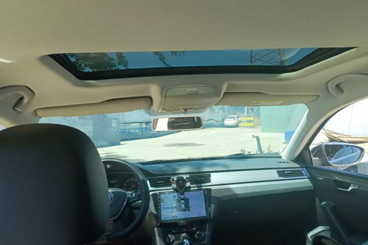 Used Volkswagen Passat 2016 1.8T Government Procurement Version (CEA Engine + 6AT) Headliner