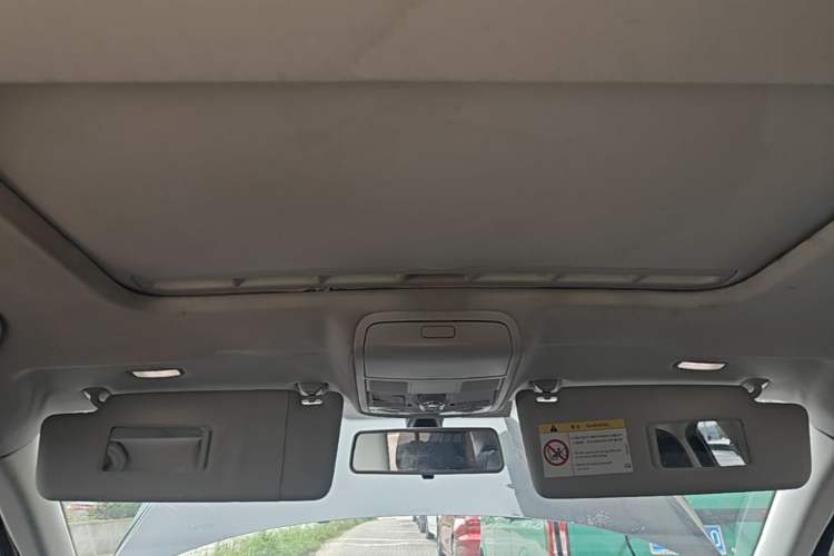 Used Volkswagen Passat 2016 330TSI DSG Luxury Edition Headliner