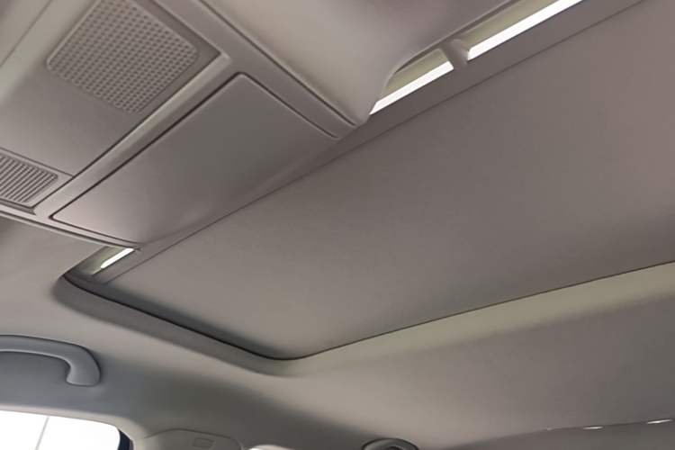 Used Volkswagen Passat 2016 330TSI DSG Prestige Edition Headliner