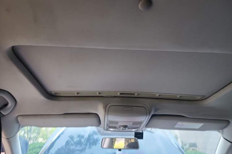 Used Volkswagen Passat 2016 330TSI DSG Luxury Edition Headliner