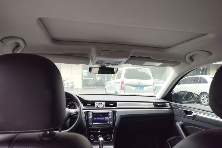 Used Volkswagen Passat 2016 330TSI DSG Prestige Edition Headliner