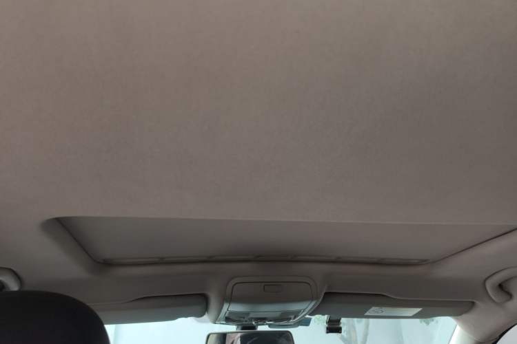 Used Volkswagen Passat 2016 330TSI DSG Luxury Edition Headliner