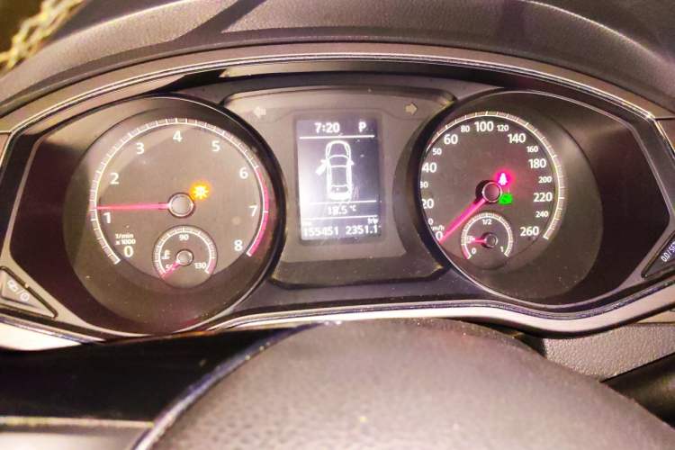 Used Volkswagen Passat 2016 330TSI DSG Luxury Edition Instrument Cluster