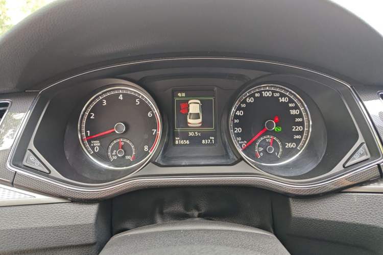 Used Volkswagen Passat 2016 380TSI DSG Prestige Edition Instrument Cluster