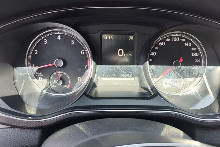 Used Volkswagen Passat 2016 330TSI DSG Prestige Edition Instrument Cluster