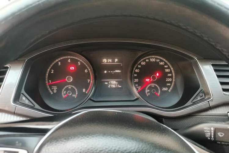 Used Volkswagen Passat 2016 330TSI DSG Luxury Edition Instrument Cluster
