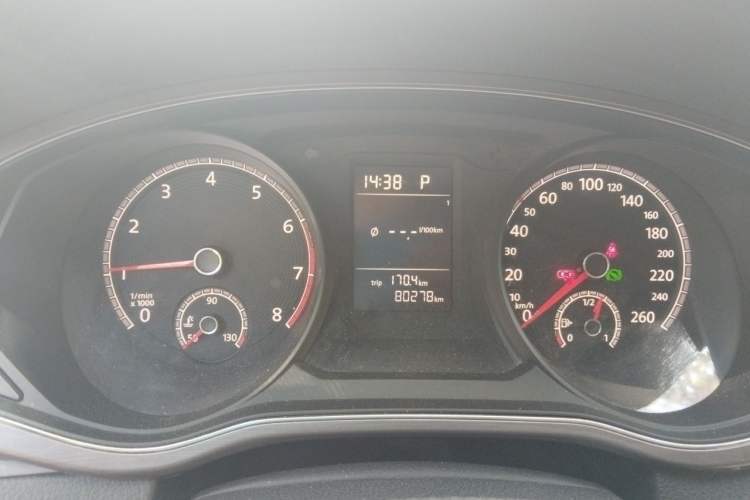 Used Volkswagen Passat 2016 330TSI DSG Luxury Edition Instrument Cluster