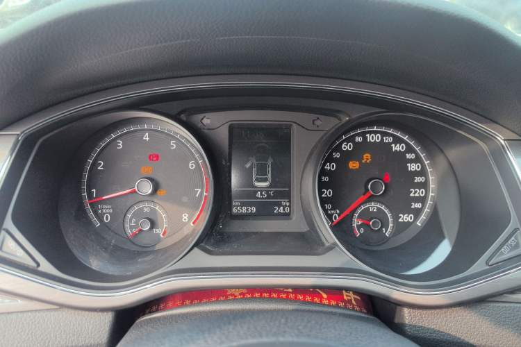 Used Volkswagen Passat 2016 330TSI DSG Luxury Edition Instrument Cluster