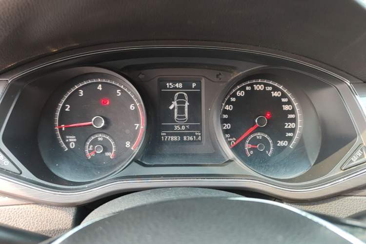 Used Volkswagen Passat 2016 330TSI DSG Luxury Edition Instrument Cluster