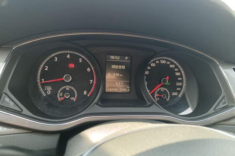 Used Volkswagen Passat 2016 330TSI DSG Luxury Edition Instrument Cluster