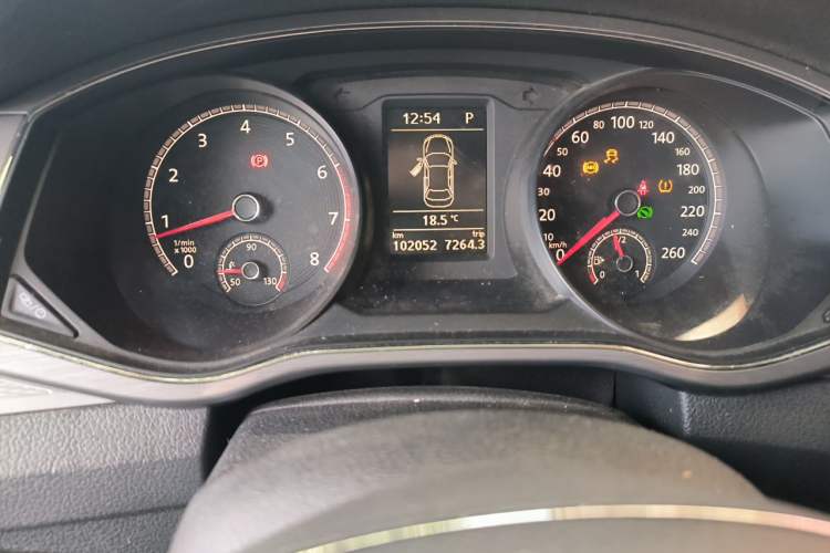 Used Volkswagen Passat 2016 330TSI DSG Luxury Edition Instrument Cluster